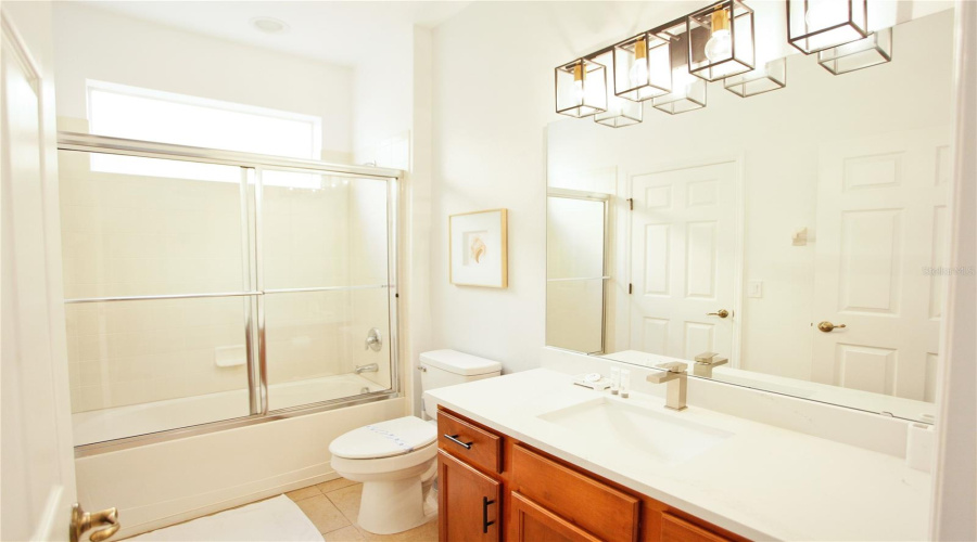 KISSIMMEE, Florida 34746, 4 Bedrooms Bedrooms, ,4 BathroomsBathrooms,Residential,For Sale,LAS FUENTES,0,MFRS5134230