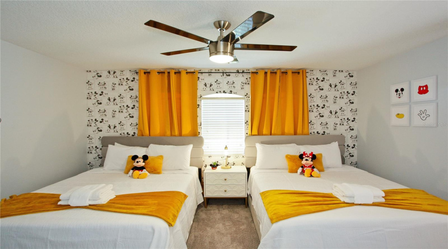 KISSIMMEE, Florida 34746, 4 Bedrooms Bedrooms, ,4 BathroomsBathrooms,Residential,For Sale,LAS FUENTES,0,MFRS5134230
