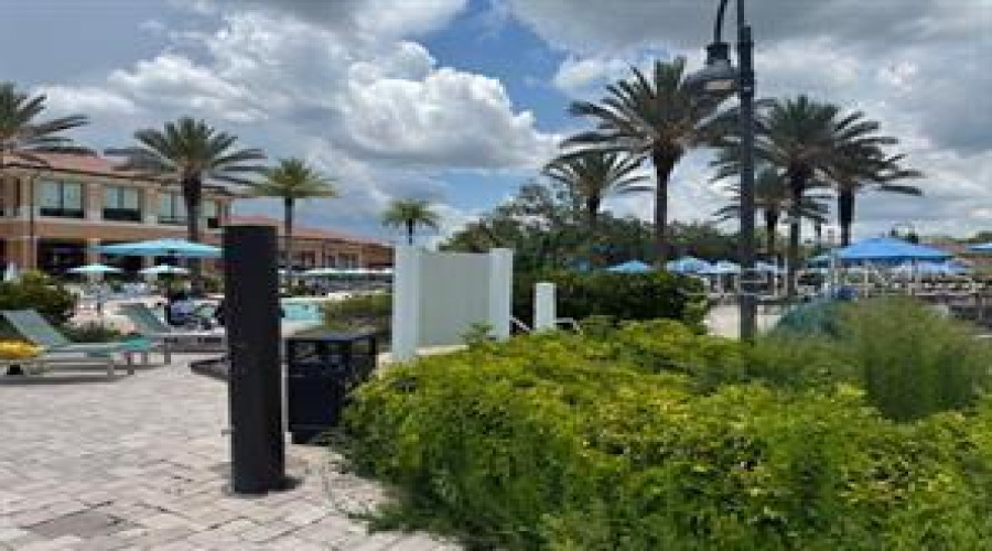 KISSIMMEE, Florida 34746, 2 Bedrooms Bedrooms, ,2 BathroomsBathrooms,Residential,For Sale,BUGATTI,0,MFRO6342300
