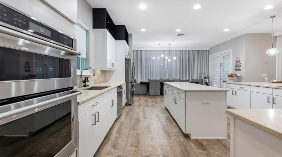 ORLANDO, Florida 32836, 7 Bedrooms Bedrooms, ,7 BathroomsBathrooms,Residential,For Sale,CHILTON,0,MFRO6342273