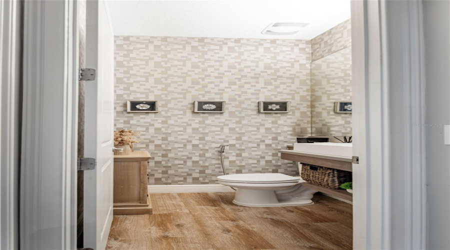 ORLANDO, Florida 32836, 7 Bedrooms Bedrooms, ,7 BathroomsBathrooms,Residential,For Sale,CHILTON,0,MFRO6342273