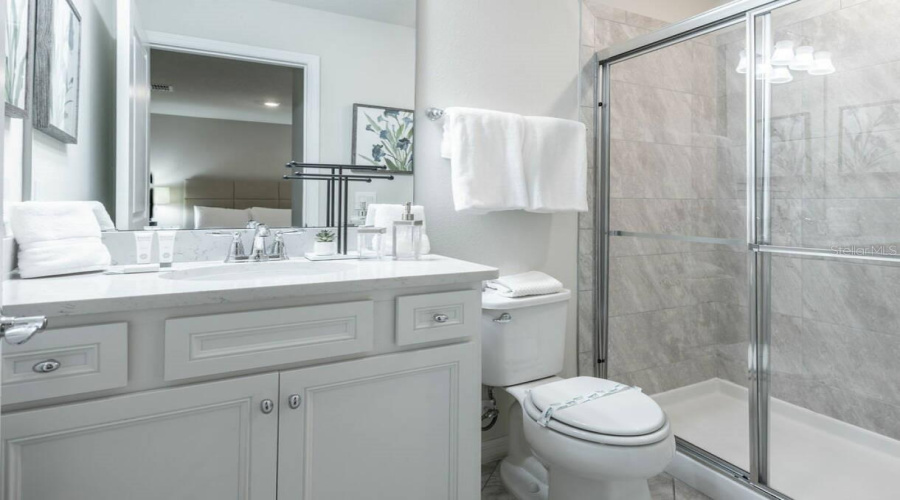 DAVENPORT, Florida 33897, 10 Bedrooms Bedrooms, ,8 BathroomsBathrooms,Residential,For Sale,LELANI,0,MFRO6341538