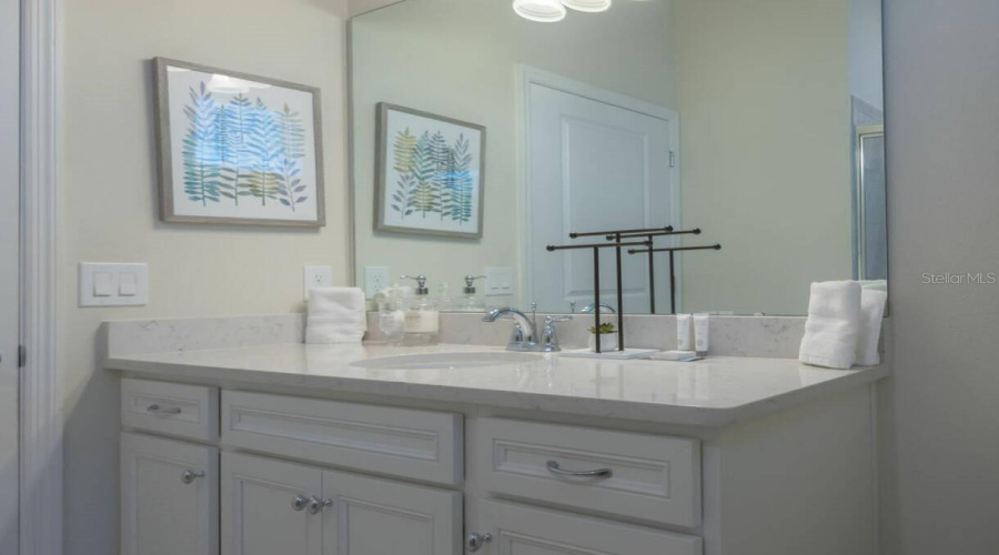 DAVENPORT, Florida 33897, 10 Bedrooms Bedrooms, ,8 BathroomsBathrooms,Residential,For Sale,LELANI,0,MFRO6341538