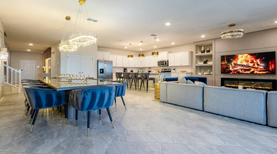 DAVENPORT, Florida 33897, 10 Bedrooms Bedrooms, ,8 BathroomsBathrooms,Residential,For Sale,LELANI,0,MFRO6341538