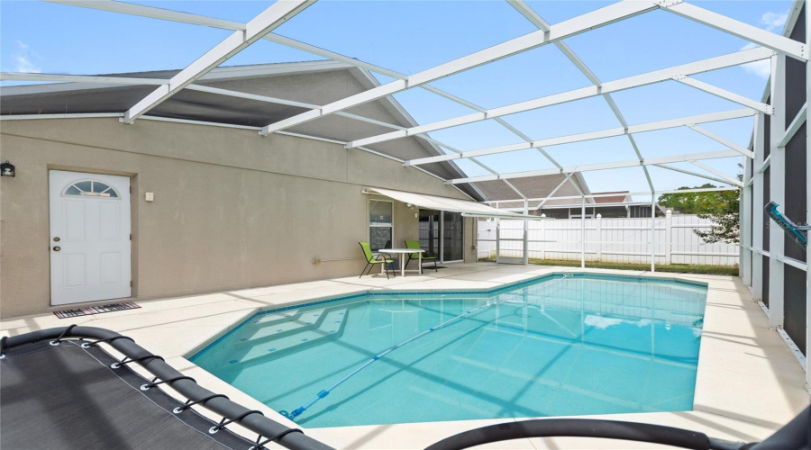DAVENPORT, Florida 33897, 4 Bedrooms Bedrooms, ,2 BathroomsBathrooms,Residential,For Sale,HALSTEAD,0,MFRL4955691