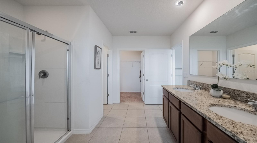 Primary Ensuite Bath