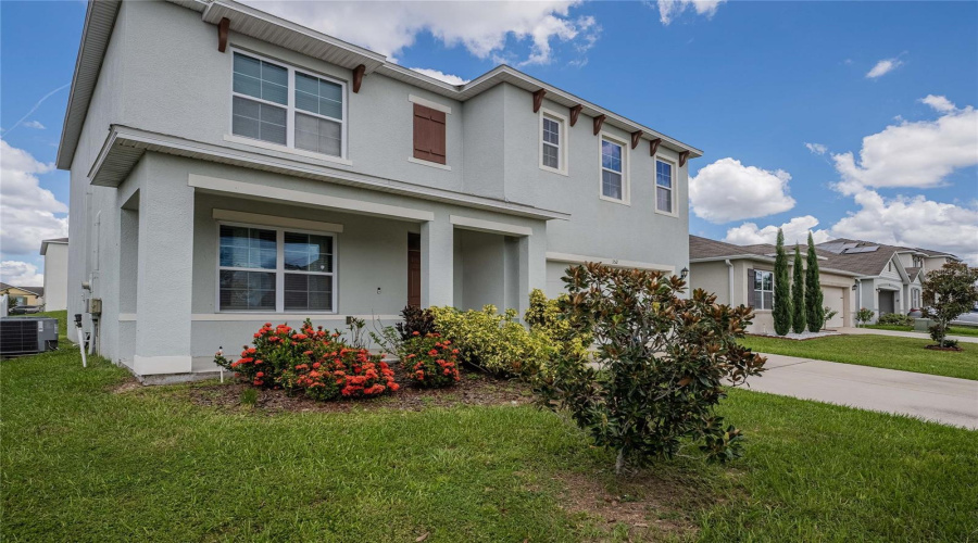 DAVENPORT, Florida 33837, 5 Bedrooms Bedrooms, ,3 BathroomsBathrooms,Residential,For Sale,LUDISIA,0,MFRL4955078