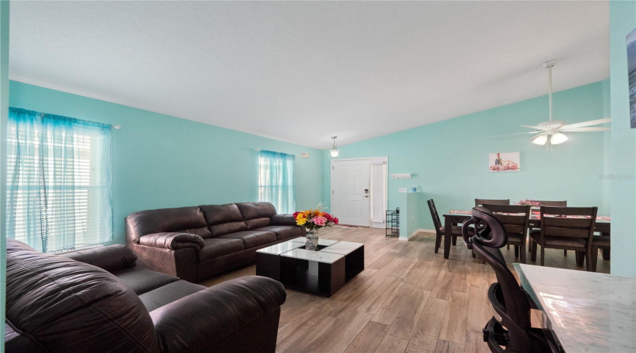 DAVENPORT, Florida 33896, 4 Bedrooms Bedrooms, ,3 BathroomsBathrooms,Residential,For Sale,SANDY RIDGE,0,MFRO6342621
