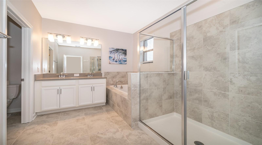 DAVENPORT, Florida 33896, 4 Bedrooms Bedrooms, ,3 BathroomsBathrooms,Residential,For Sale,PAYNE STEWART,0,MFRO6341046