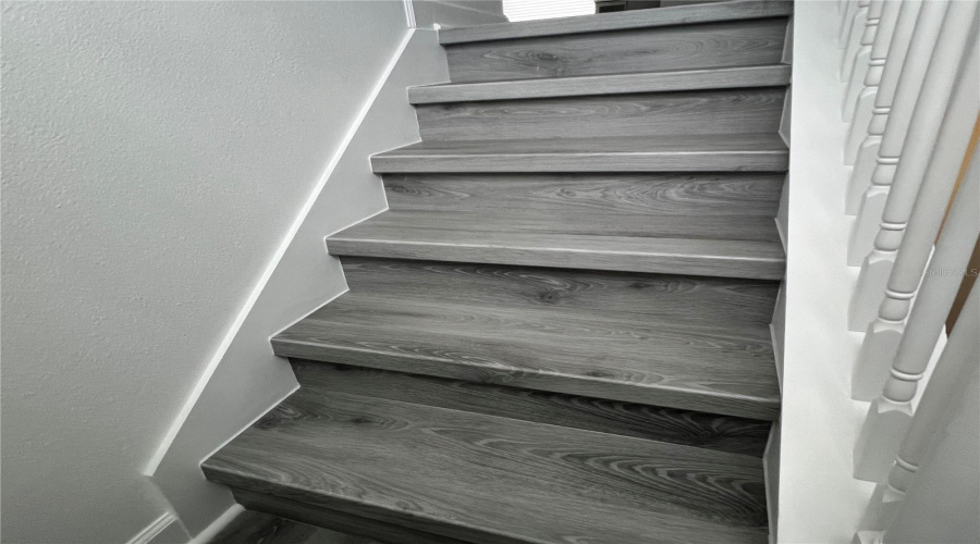 KISSIMMEE, Florida 34746, 6 Bedrooms Bedrooms, ,5 BathroomsBathrooms,Residential,For Sale,SLEEPY HOLLOW,0,MFRO6341605