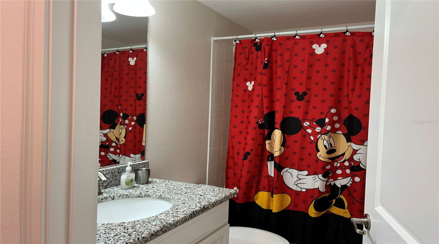 KISSIMMEE, Florida 34746, 6 Bedrooms Bedrooms, ,5 BathroomsBathrooms,Residential,For Sale,SLEEPY HOLLOW,0,MFRO6341605