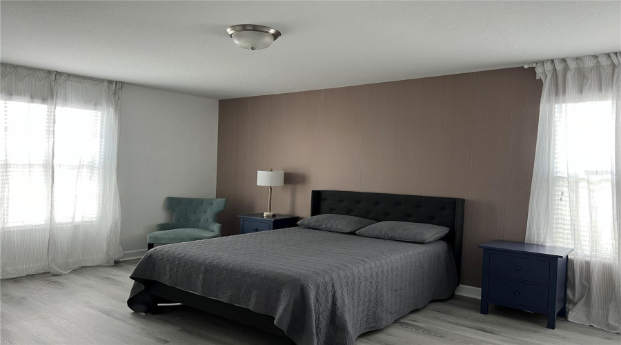 KISSIMMEE, Florida 34746, 6 Bedrooms Bedrooms, ,5 BathroomsBathrooms,Residential,For Sale,SLEEPY HOLLOW,0,MFRO6341605