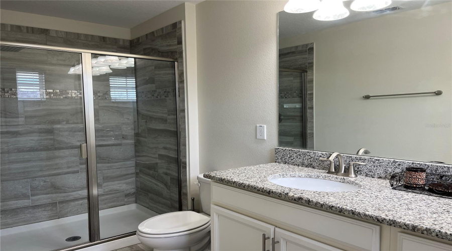 KISSIMMEE, Florida 34746, 6 Bedrooms Bedrooms, ,5 BathroomsBathrooms,Residential,For Sale,SLEEPY HOLLOW,0,MFRO6341605