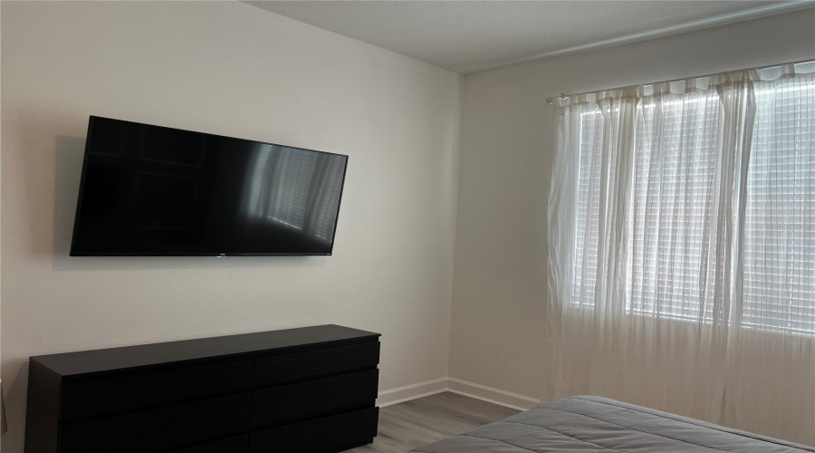 KISSIMMEE, Florida 34746, 6 Bedrooms Bedrooms, ,5 BathroomsBathrooms,Residential,For Sale,SLEEPY HOLLOW,0,MFRO6341605