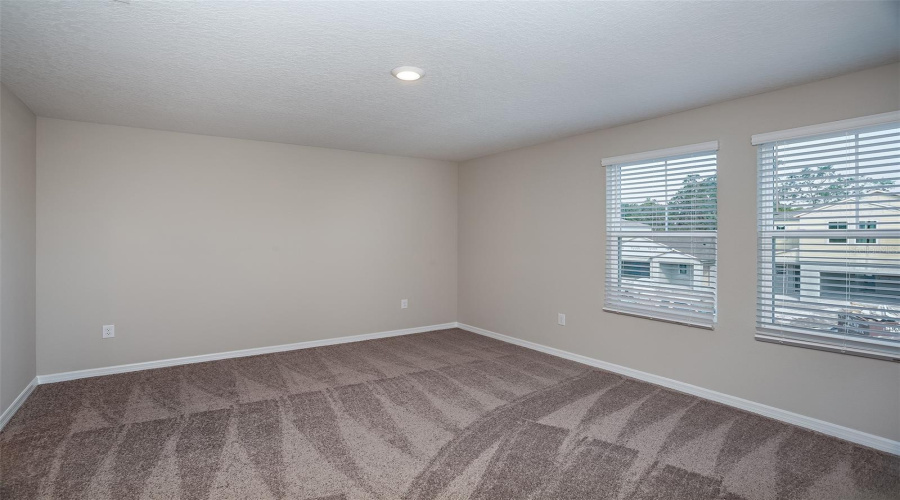 DAVENPORT, Florida 33837, 4 Bedrooms Bedrooms, ,2 BathroomsBathrooms,Residential,For Sale,ROLLING LAKE,0,MFRTB8415011
