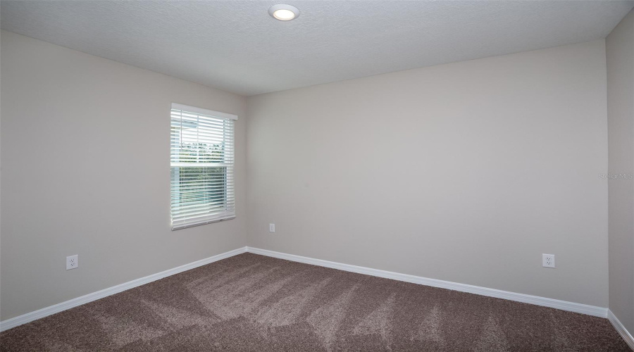 DAVENPORT, Florida 33837, 4 Bedrooms Bedrooms, ,2 BathroomsBathrooms,Residential,For Sale,ROLLING LAKE,0,MFRTB8415011