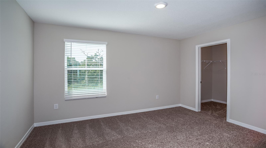 DAVENPORT, Florida 33837, 4 Bedrooms Bedrooms, ,2 BathroomsBathrooms,Residential,For Sale,ROLLING LAKE,0,MFRTB8415011