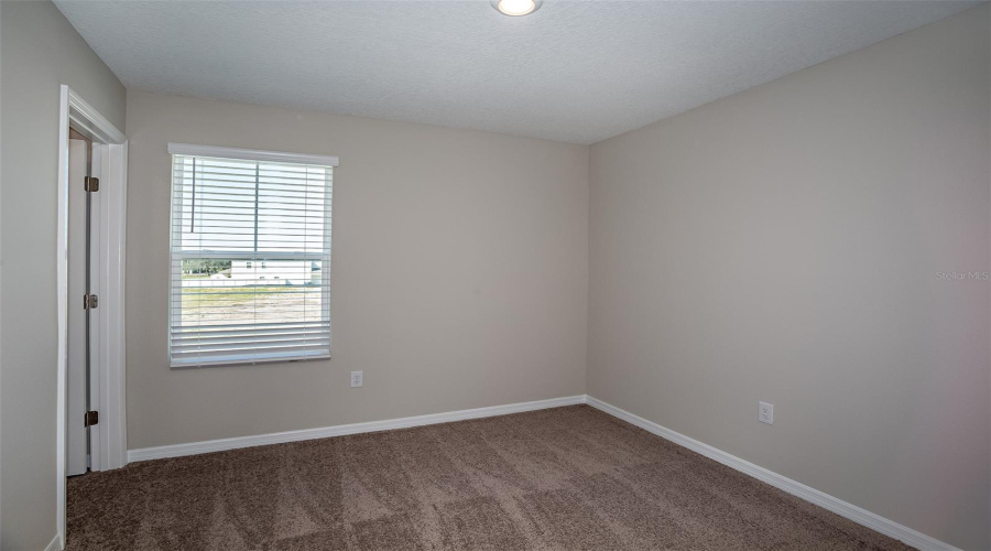 DAVENPORT, Florida 33837, 4 Bedrooms Bedrooms, ,2 BathroomsBathrooms,Residential,For Sale,ROLLING LAKE,0,MFRTB8415011