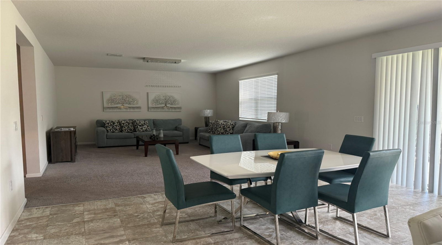 DAVENPORT, Florida 33837, 5 Bedrooms Bedrooms, ,3 BathroomsBathrooms,Residential,For Sale,SUGARWOOD ST,0,MFRS5134378