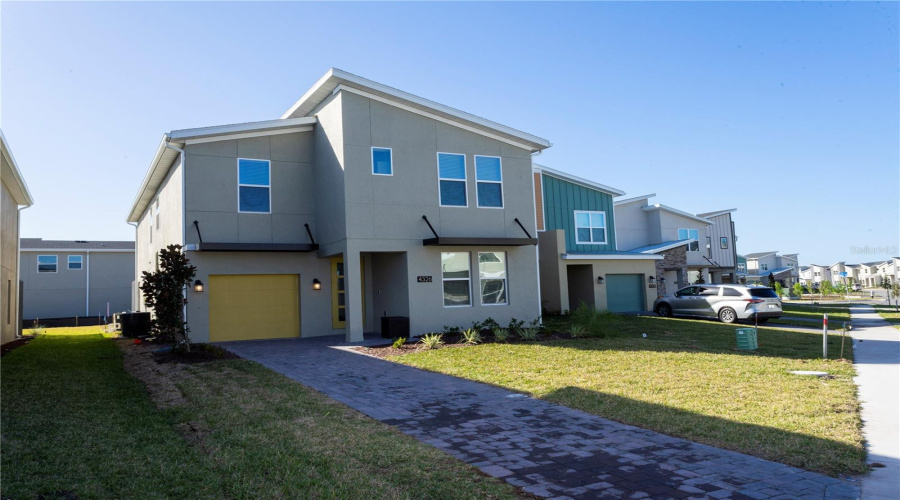 KISSIMMEE, Florida 34746, 6 Bedrooms Bedrooms, ,5 BathroomsBathrooms,Residential,For Sale,SCENE,0,MFRO6342886