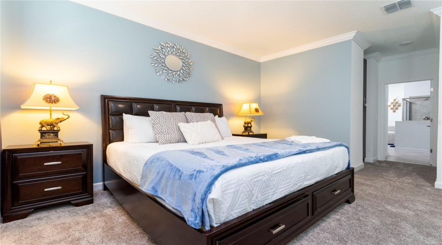KISSIMMEE, Florida 34746, 6 Bedrooms Bedrooms, ,5 BathroomsBathrooms,Residential,For Sale,SCENE,0,MFRO6342886