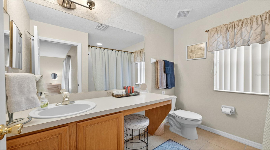 DAVENPORT, Florida 33897, 3 Bedrooms Bedrooms, ,2 BathroomsBathrooms,Residential,For Sale,CALABRIA AVENUE,0,MFRO6342966