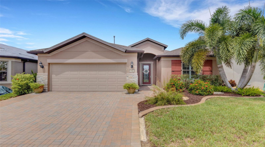 DAVENPORT, Florida 33837, 2 Bedrooms Bedrooms, ,2 BathroomsBathrooms,Residential,For Sale,ASTURIAS,0,MFRS5134039