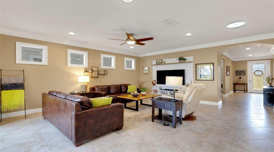 DAVENPORT, Florida 33837, 2 Bedrooms Bedrooms, ,2 BathroomsBathrooms,Residential,For Sale,ASTURIAS,0,MFRS5134039