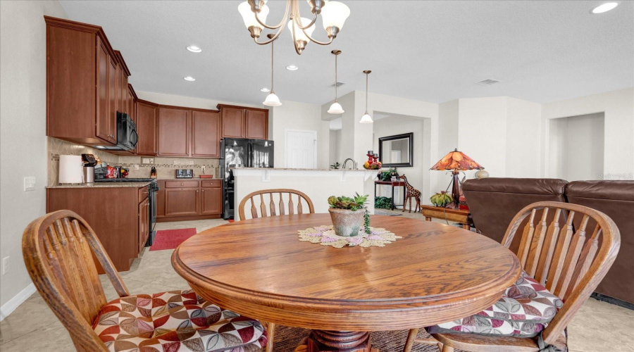 DAVENPORT, Florida 33837, 2 Bedrooms Bedrooms, ,2 BathroomsBathrooms,Residential,For Sale,GRANDE,0,MFRO6342915
