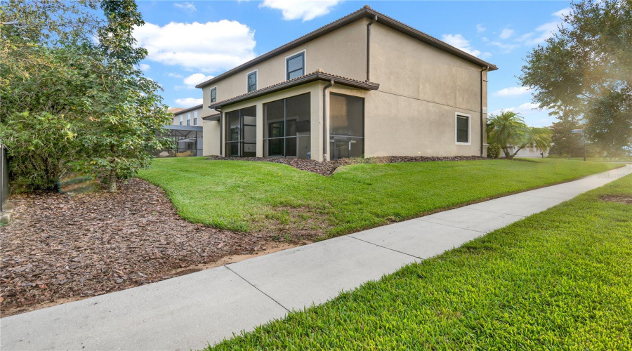 DAVENPORT, Florida 33896, 5 Bedrooms Bedrooms, ,3 BathroomsBathrooms,Residential,For Sale,GLENEAGLES,0,MFRO6342983