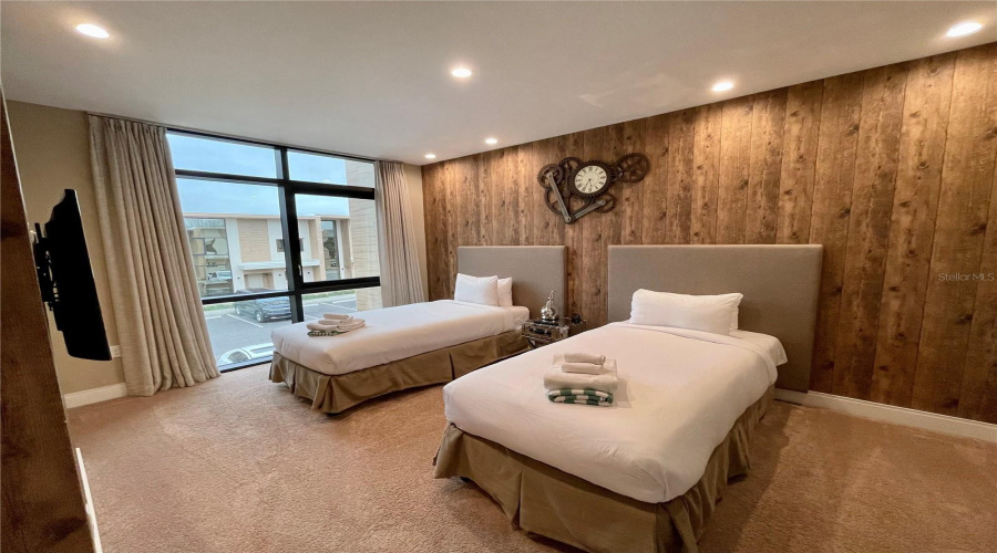 KISSIMMEE, Florida 34747, 4 Bedrooms Bedrooms, ,4 BathroomsBathrooms,Residential,For Sale,BROOKLYN,0,MFRO6342014