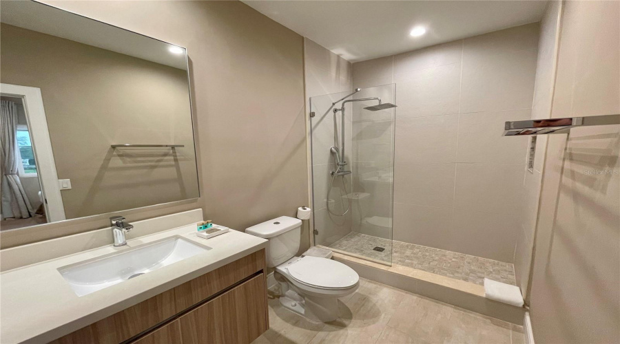 KISSIMMEE, Florida 34747, 4 Bedrooms Bedrooms, ,4 BathroomsBathrooms,Residential,For Sale,BROOKLYN,0,MFRO6342014