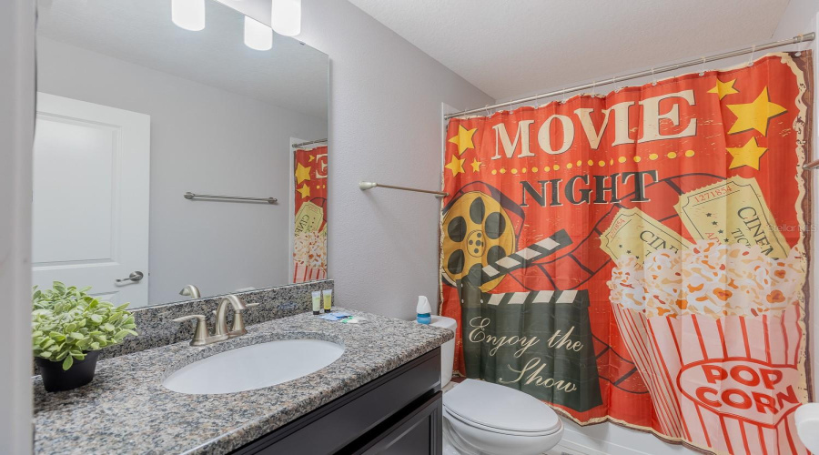 DAVENPORT, Florida 33896, 8 Bedrooms Bedrooms, ,5 BathroomsBathrooms,Residential,For Sale,HAZARD,0,MFRO6223945