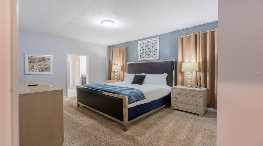 DAVENPORT, Florida 33896, 8 Bedrooms Bedrooms, ,5 BathroomsBathrooms,Residential,For Sale,HAZARD,0,MFRO6223945