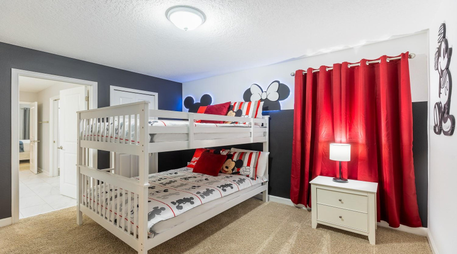 DAVENPORT, Florida 33896, 8 Bedrooms Bedrooms, ,5 BathroomsBathrooms,Residential,For Sale,HAZARD,0,MFRO6223945
