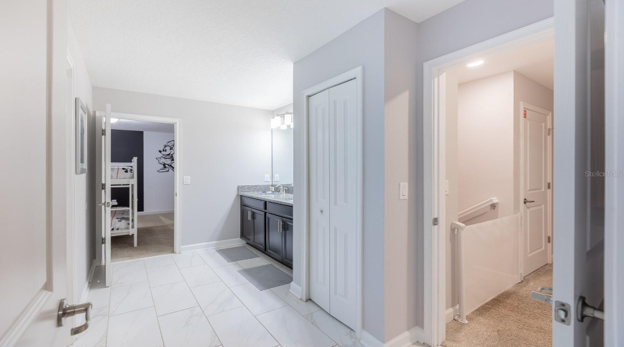 DAVENPORT, Florida 33896, 8 Bedrooms Bedrooms, ,5 BathroomsBathrooms,Residential,For Sale,HAZARD,0,MFRO6223945