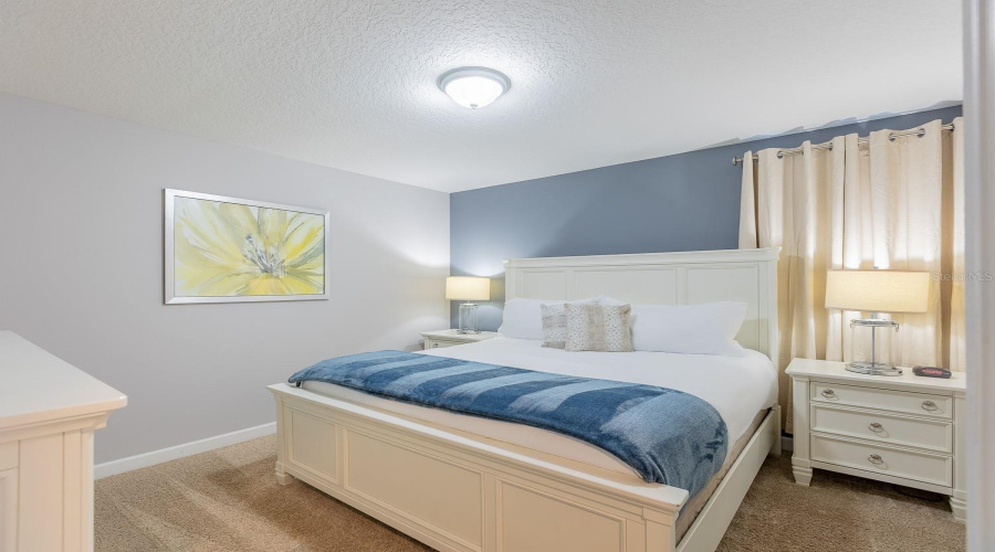 DAVENPORT, Florida 33896, 8 Bedrooms Bedrooms, ,5 BathroomsBathrooms,Residential,For Sale,HAZARD,0,MFRO6223945