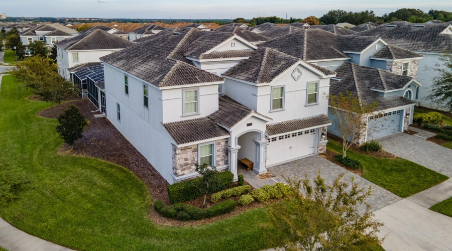 DAVENPORT, Florida 33896, 8 Bedrooms Bedrooms, ,5 BathroomsBathrooms,Residential,For Sale,HAZARD,0,MFRO6223945