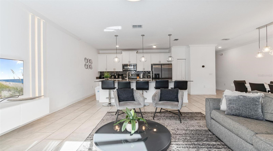 KISSIMMEE, Florida 34746, 4 Bedrooms Bedrooms, ,3 BathroomsBathrooms,Residential,For Sale,PENELOPE,0,MFRO6342487