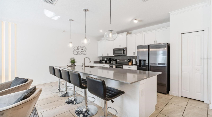 KISSIMMEE, Florida 34746, 4 Bedrooms Bedrooms, ,3 BathroomsBathrooms,Residential,For Sale,PENELOPE,0,MFRO6342487