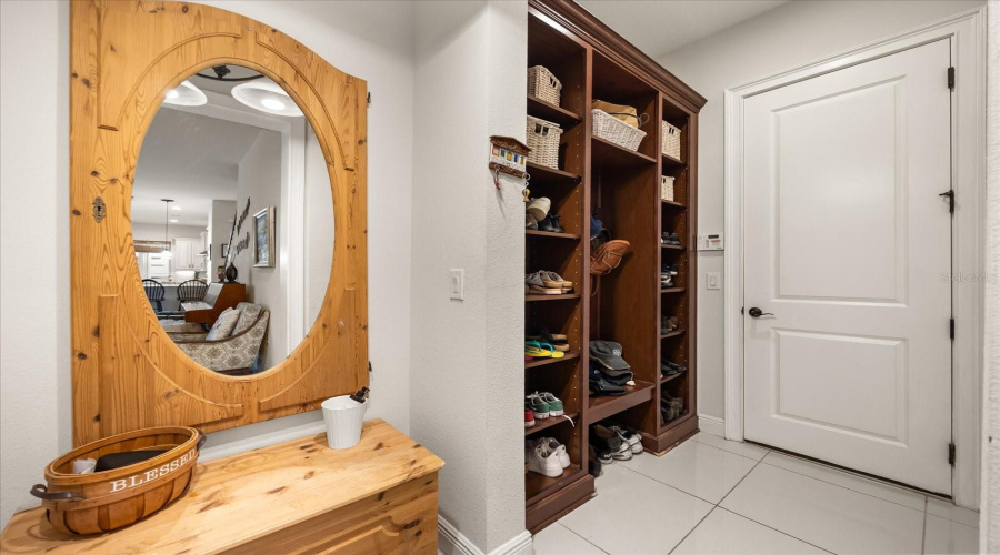 Shoe Closet