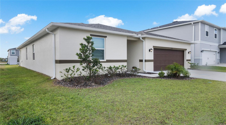 DAVENPORT, Florida 33896, 4 Bedrooms Bedrooms, ,2 BathroomsBathrooms,Residential,For Sale,HOOTON,0,MFRS5134382