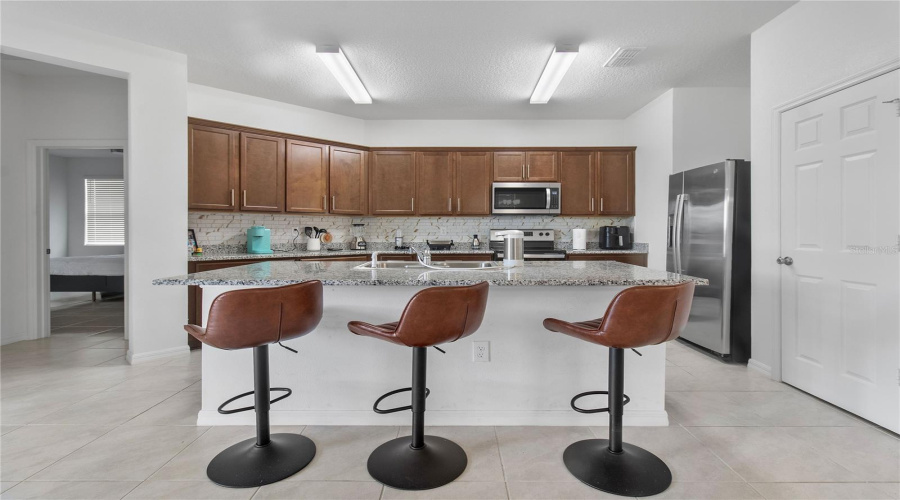 DAVENPORT, Florida 33896, 4 Bedrooms Bedrooms, ,2 BathroomsBathrooms,Residential,For Sale,HOOTON,0,MFRS5134382