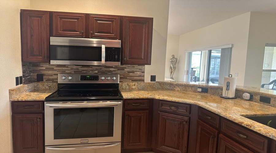 KISSIMMEE, Florida 34746, 3 Bedrooms Bedrooms, ,2 BathroomsBathrooms,Residential,For Sale,BOUGAINVILLEA,0,MFRS5134207