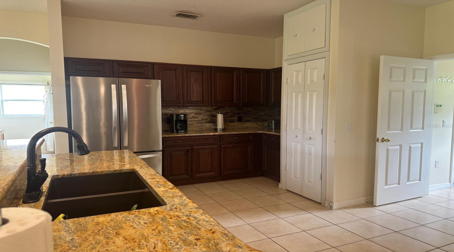 KISSIMMEE, Florida 34746, 3 Bedrooms Bedrooms, ,2 BathroomsBathrooms,Residential,For Sale,BOUGAINVILLEA,0,MFRS5134207