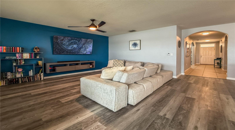 DAVENPORT, Florida 33837, 3 Bedrooms Bedrooms, ,2 BathroomsBathrooms,Residential,For Sale,HAMLET,0,MFRS5134405