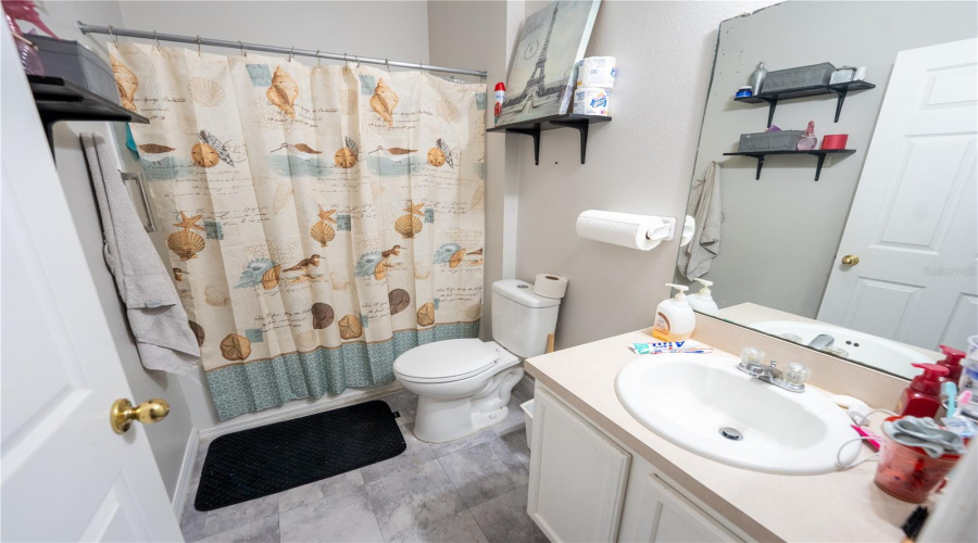 DAVENPORT, Florida 33896, 5 Bedrooms Bedrooms, ,4 BathroomsBathrooms,Residential,For Sale,FOREST VIEW,0,MFRO6341921