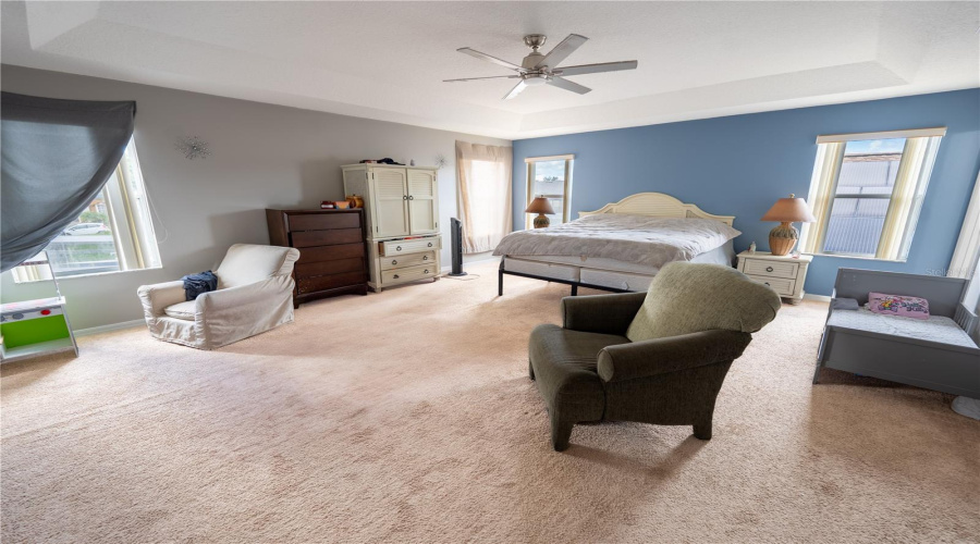DAVENPORT, Florida 33896, 5 Bedrooms Bedrooms, ,4 BathroomsBathrooms,Residential,For Sale,FOREST VIEW,0,MFRO6341921