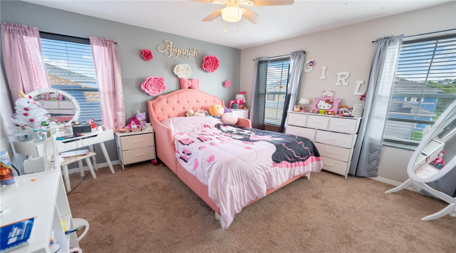DAVENPORT, Florida 33896, 5 Bedrooms Bedrooms, ,4 BathroomsBathrooms,Residential,For Sale,FOREST VIEW,0,MFRO6341921