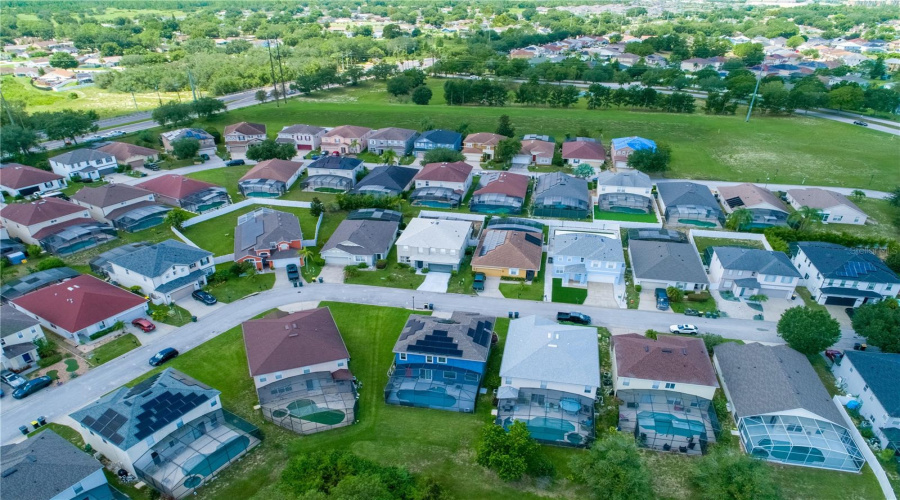 DAVENPORT, Florida 33896, 5 Bedrooms Bedrooms, ,4 BathroomsBathrooms,Residential,For Sale,FOREST VIEW,0,MFRO6341921